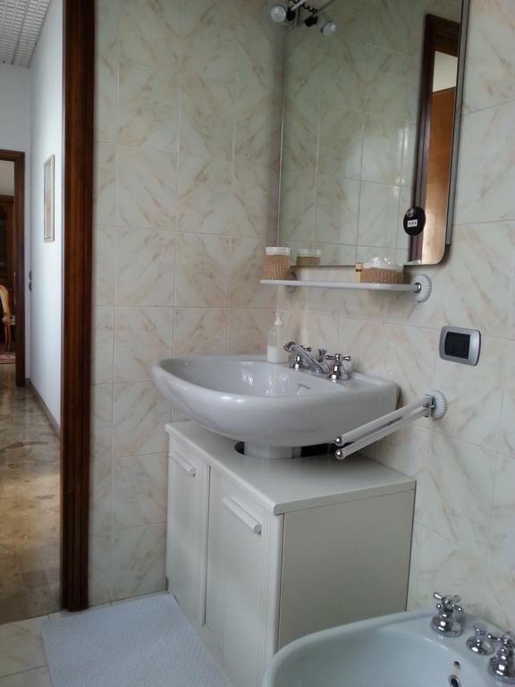 B&B Gloria Галларате Номер фото